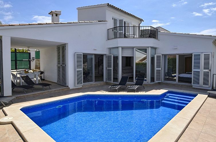 Vakantiehuis Villa "Calma" mit privatem Pool und Meerblick