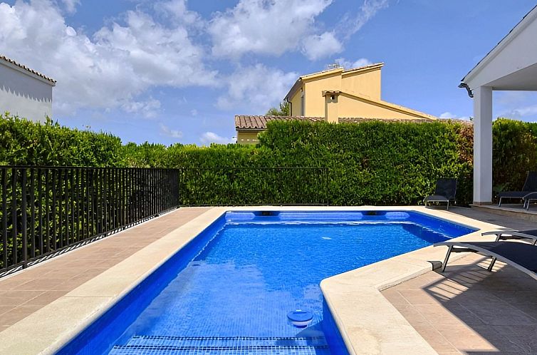 Vakantiehuis Villa "Calma" mit privatem Pool und Meerblick