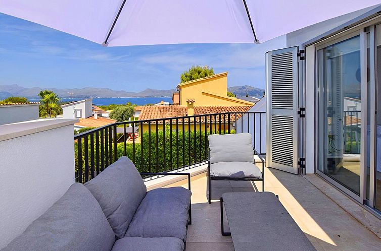 Vakantiehuis Villa "Calma" mit privatem Pool und Meerblick