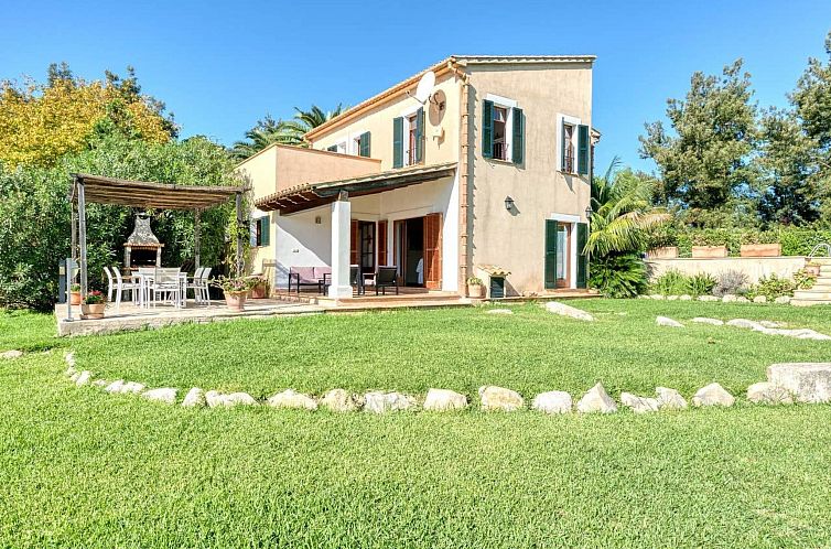 Vakantiehuis Finca mit Garten, Grill und Terrasse