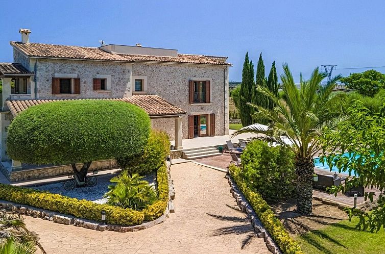 Vakantiehuis Villa mit Garten, Grill und Terrasse