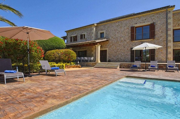 Vakantiehuis Villa mit Garten, Grill und Terrasse