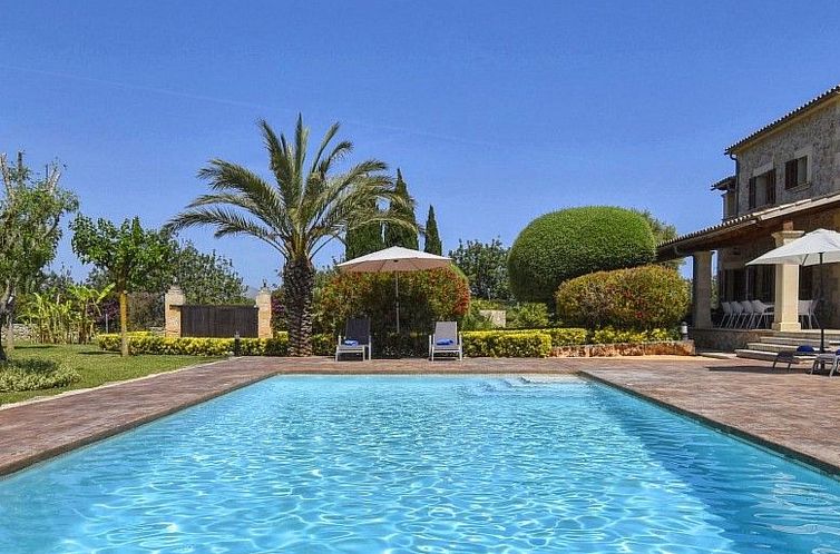 Vakantiehuis Villa mit Garten, Grill und Terrasse