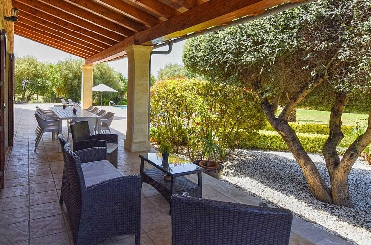 Vakantiehuis Villa mit Garten, Grill und Terrasse