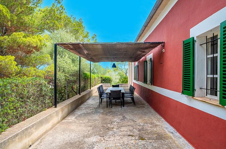 Vakantiehuis Beeindruckende Villa mit Meerblick und Schwimmb