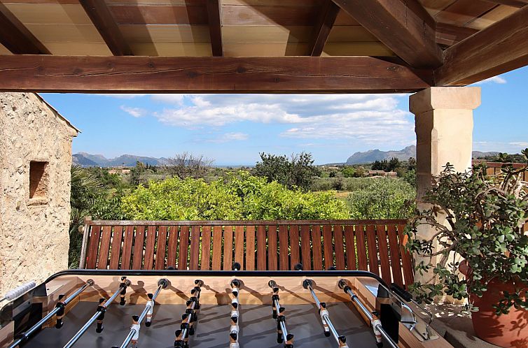 Vakantiehuis Große Villa auf dem Lande in der Nähe von Pol