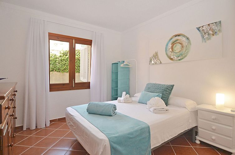 Vakantiehuis Serene Villa Rückzug mit Seeblick, Strand in d