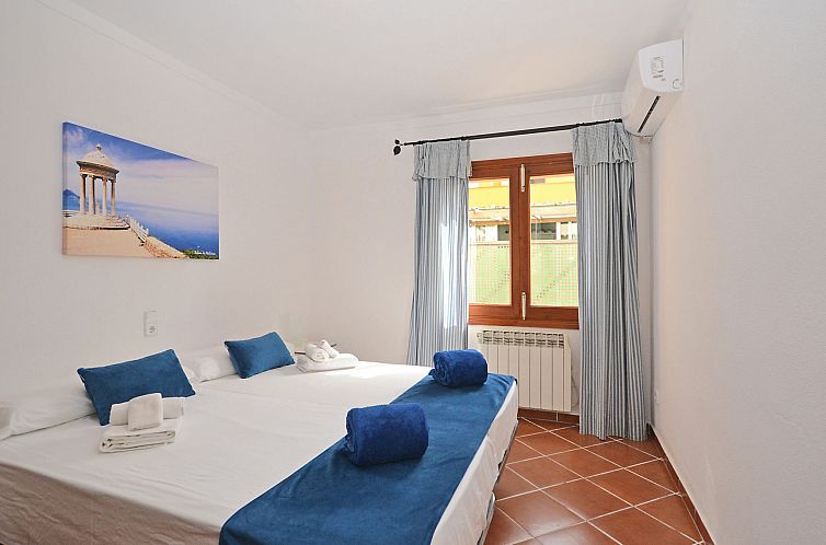 Vakantiehuis Serene Villa Rückzug mit Seeblick, Strand in d