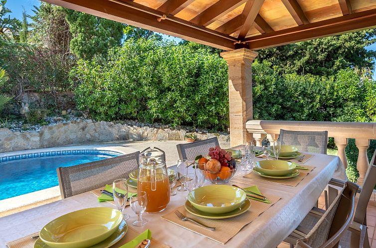 Vakantiehuis Exklusive Villa mit Meerblick und privatem Pool