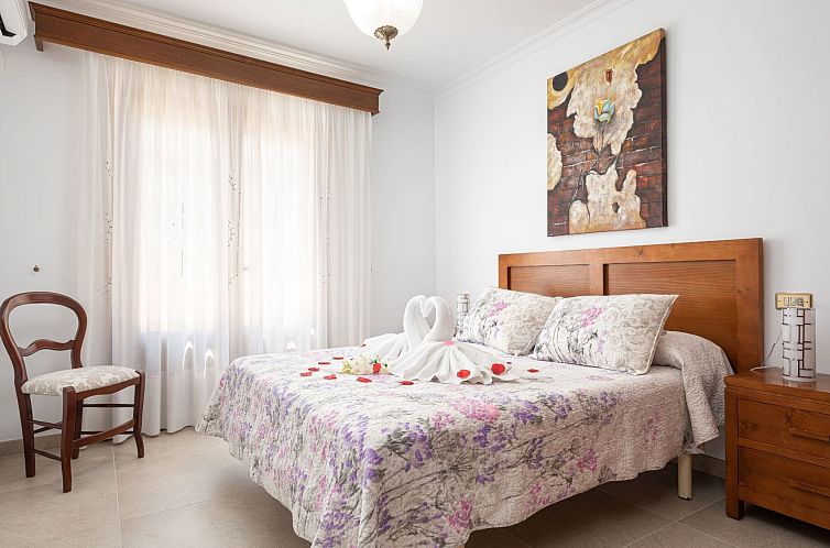 Vakantiehuis Stilvolle Villa mit Terrasse und Nähe zum Stra
