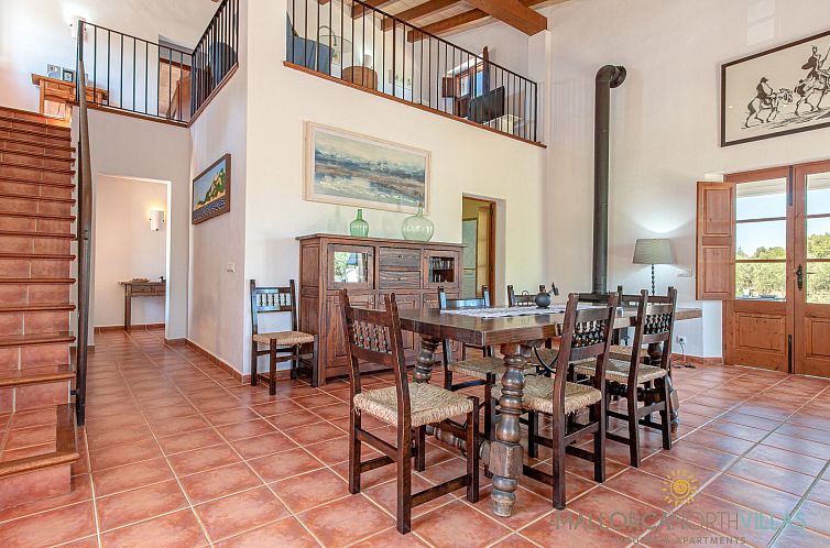 Vakantiehuis Cal Mercader Gran Villa con Piscina y Jardín