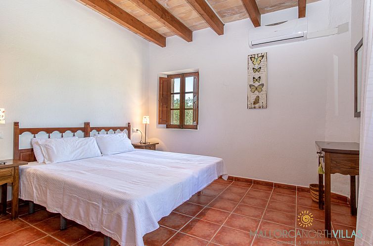 Vakantiehuis Cal Mercader Gran Villa con Piscina y Jardín