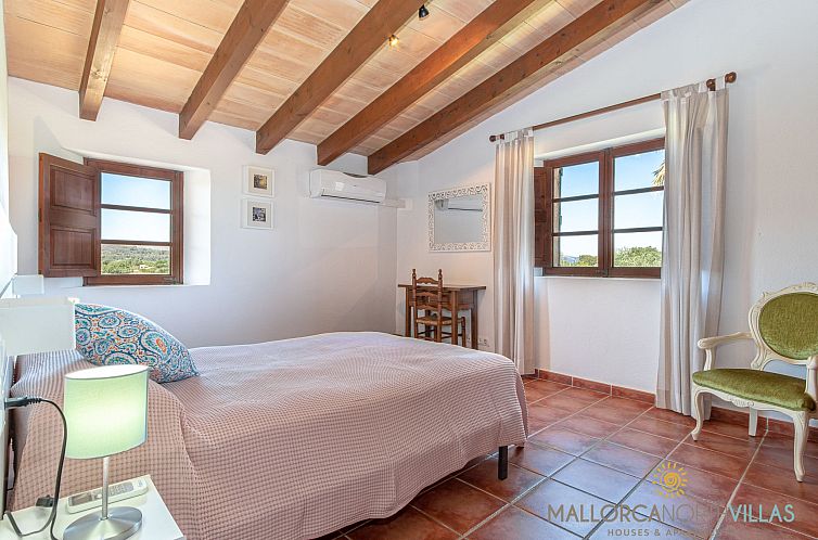 Vakantiehuis Cal Mercader Gran Villa con Piscina y Jardín