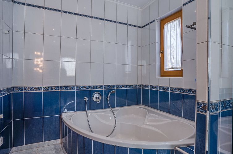Vakantiehuis VILLA LAGO - ARAN BERNA ETV/14896