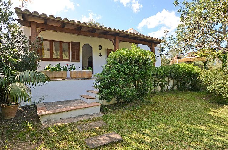 Vakantiehuis Spiros &quot-Camp Roig&quot-