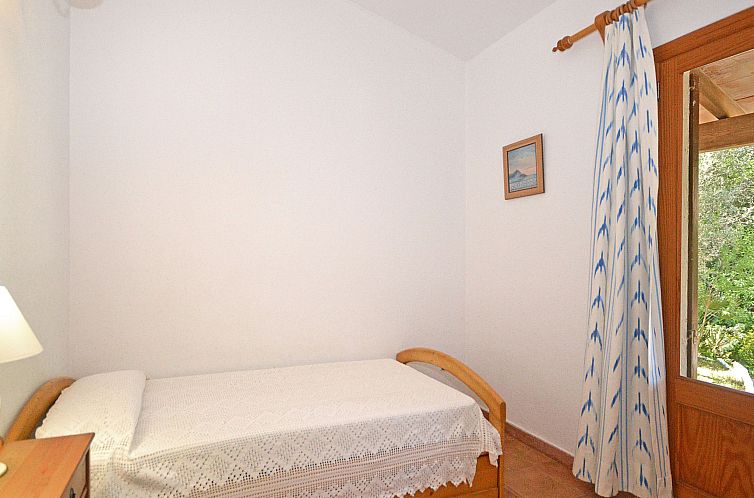 Vakantiehuis Spiros &quot-Camp Roig&quot-