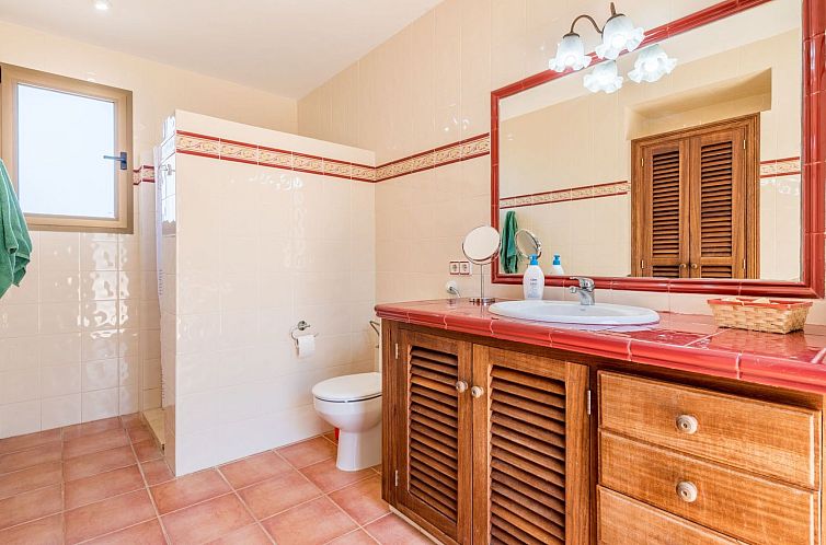 Vakantiehuis Idyllische Finca mit Garten und Pool