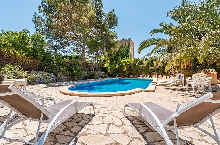Vakantiehuis Idyllische Finca mit Garten und Pool