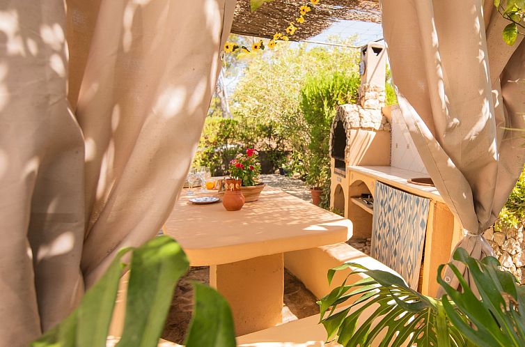 Vakantiehuis Villa mit privatem Pool für 4 Personen
