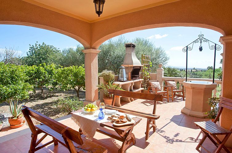 Vakantiehuis Finca Can Marines