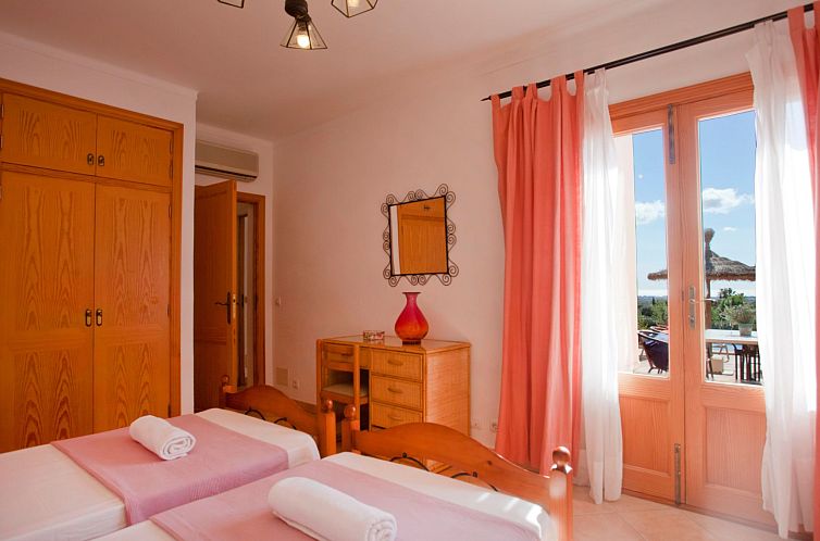 Vakantiehuis Finca Can Marines
