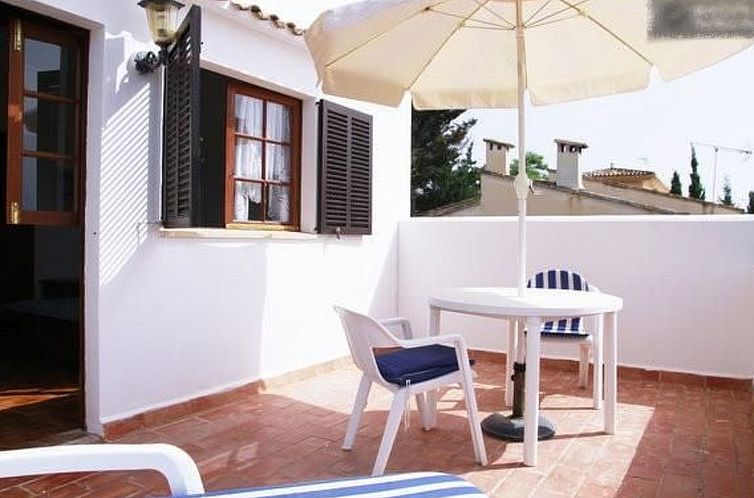 Vakantiehuis in Porto Cristo Novo mit Garten