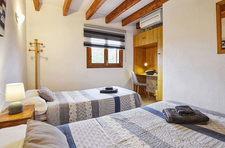 Vakantiehuis Finca mit Schwimmbad und in der Nähe des Rafal