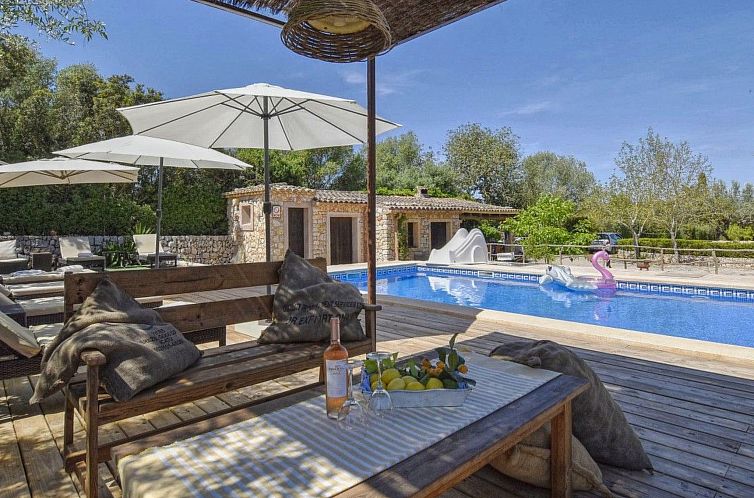Vakantiehuis Schönes Landhaus in der Nähe von Manacor mit 