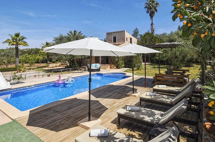 Vakantiehuis Schönes Landhaus in der Nähe von Manacor mit 