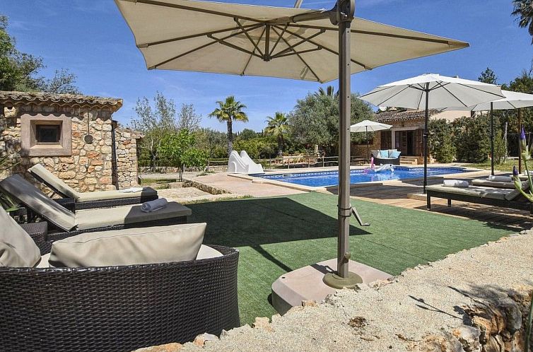 Vakantiehuis Schönes Landhaus in der Nähe von Manacor mit 