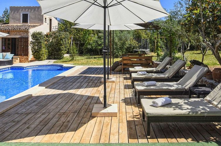 Vakantiehuis Schönes Landhaus in der Nähe von Manacor mit 