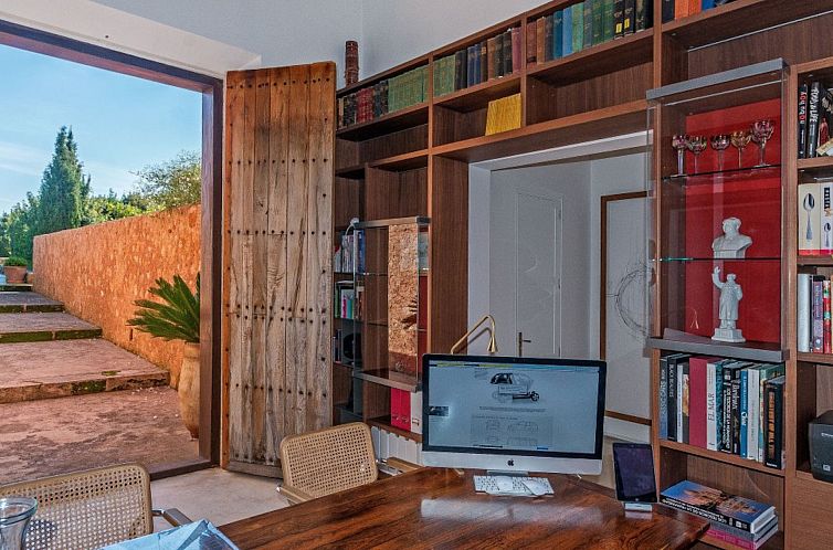 Vakantiehuis FINCA SON CIFRE by Priority Villas