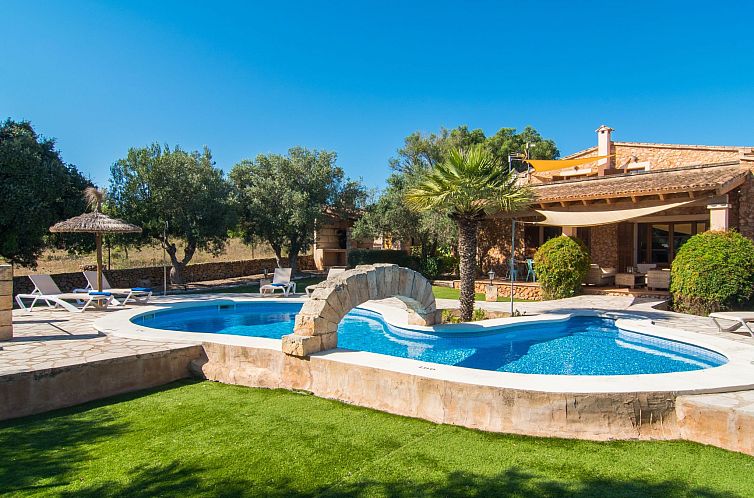 Vakantiehuis Luxuriöse Villa Can Revell