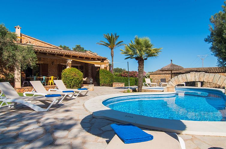 Vakantiehuis Luxuriöse Villa Can Revell