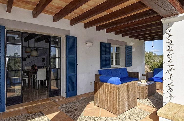 Vakantiehuis Ibizenkisches Haus mit Pool und Beachvolley-Bli