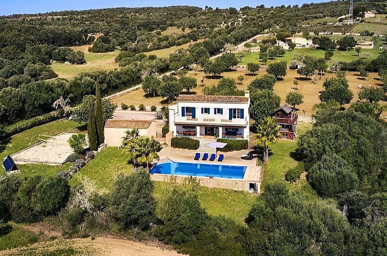 Vakantiehuis Ibizenkisches Haus mit Pool und Beachvolley-Bli