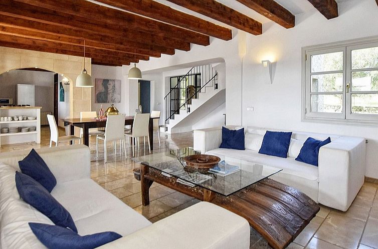 Vakantiehuis Ibizenkisches Haus mit Pool und Beachvolley-Bli