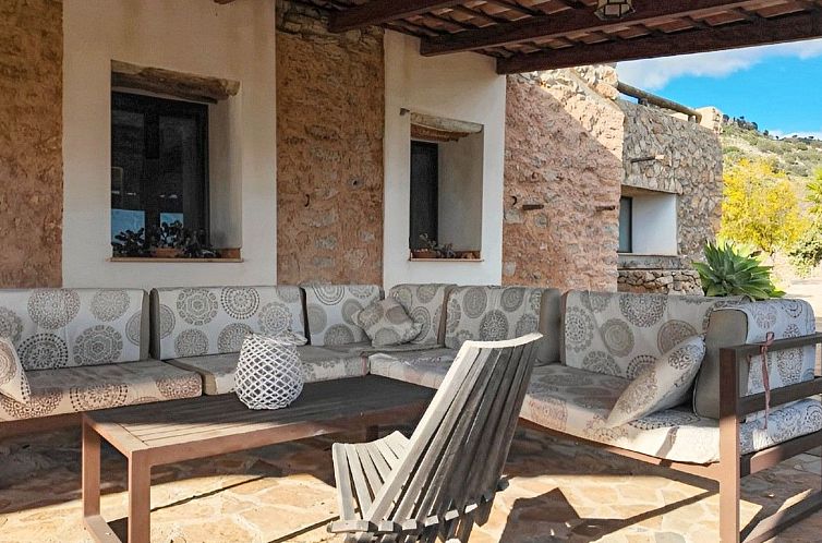Vakantiehuis Beeindruckende Finca mit Pool und Klimatisierun