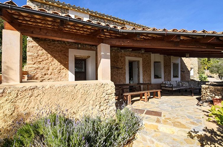 Vakantiehuis Beeindruckende Finca mit Pool und Klimatisierun