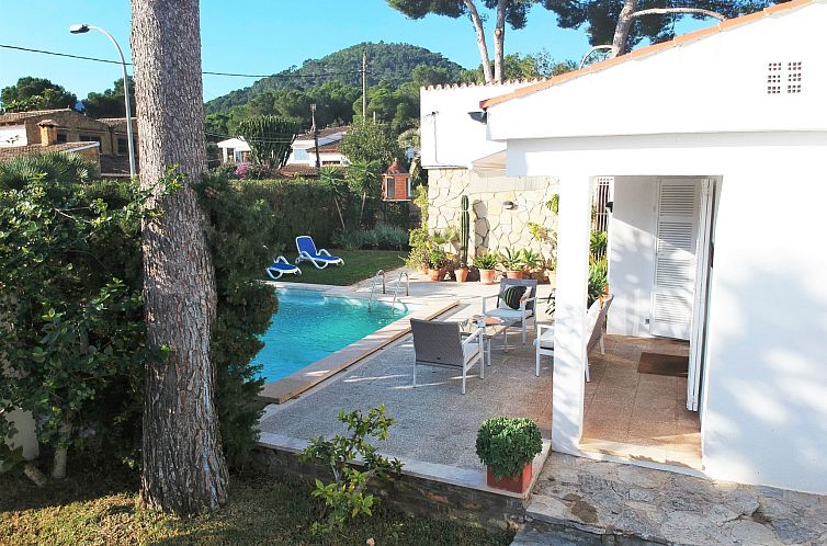 Vakantiehuis Landhaus mit Garten, Sonnenterrasse sowie über