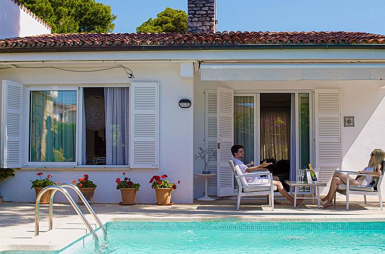 Vakantiehuis Landhaus mit Garten, Sonnenterrasse sowie über