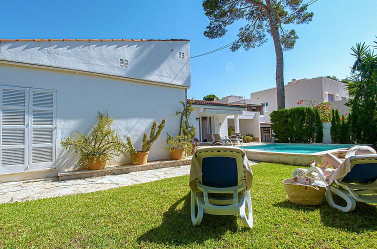 Vakantiehuis Landhaus mit Garten, Sonnenterrasse sowie über