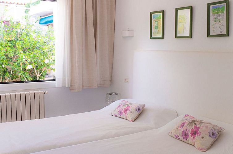 Vakantiehuis Landhaus mit Garten, Sonnenterrasse sowie über