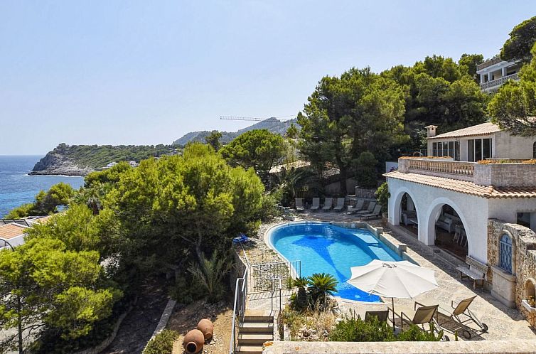 Vakantiehuis Unglaubliche Villa mit Meerblick und Pool