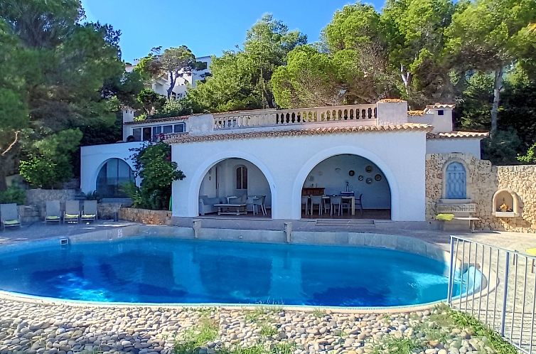 Vakantiehuis Unglaubliche Villa mit Meerblick und Pool