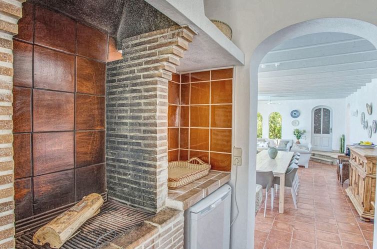 Vakantiehuis Unglaubliche Villa mit Meerblick und Pool