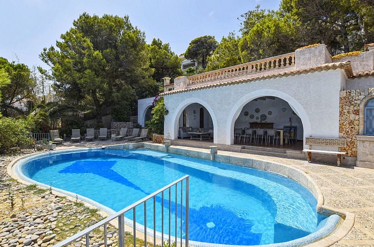 Vakantiehuis Unglaubliche Villa mit Meerblick und Pool