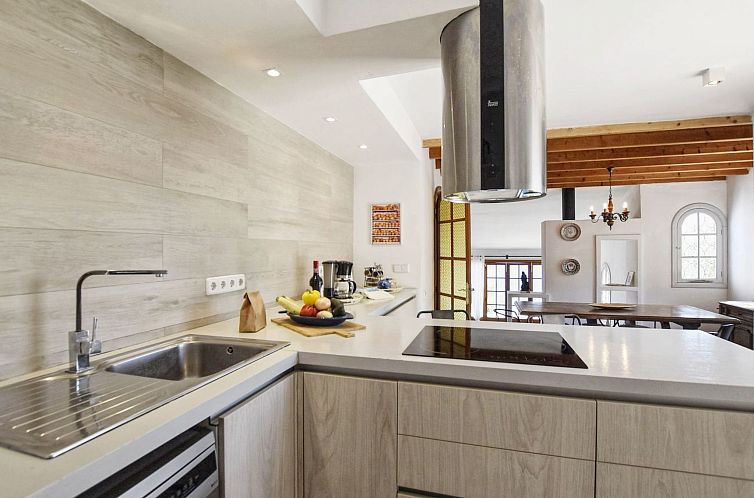 Vakantiehuis Unglaubliche Villa mit Meerblick und Pool