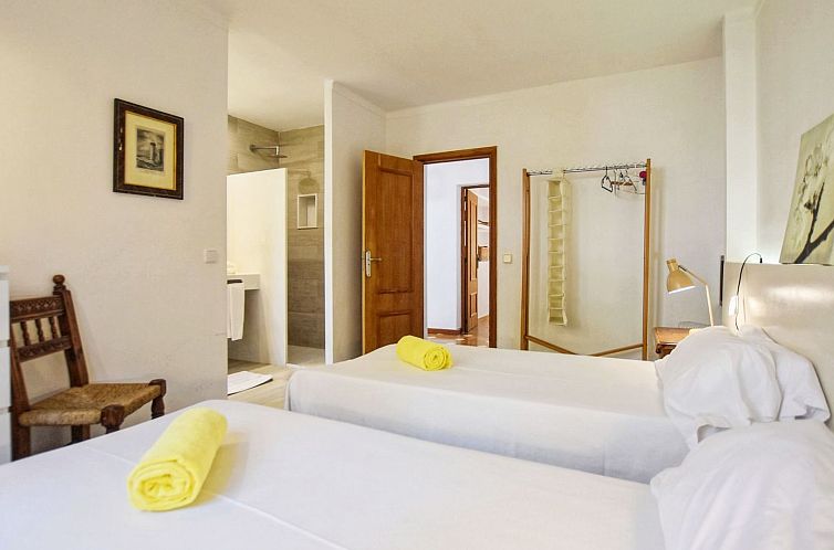 Vakantiehuis Unglaubliche Villa mit Meerblick und Pool