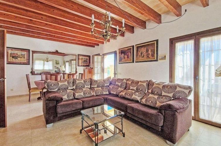 Vakantiehuis Schöne Villa mit Pool in der Nähe des Strande